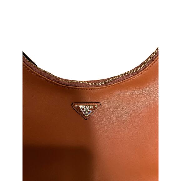 Prada Aimee Genuine Leather Shoulder Bag Zipper Top Caramel Womens Medium NWT - Picture 2 of 12